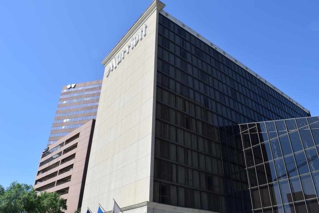 Houston Marriott West Loop By The Galleria Exterior foto